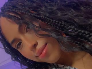 Ver la ficha detallada de MyaaTyler