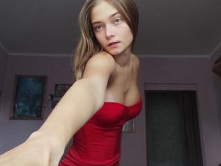 HappyEmily - сексуальная веб-камера в реальном времени - 28406171