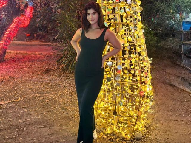 ScarlletZhen - Live porn &amp; sex cam - 28409795