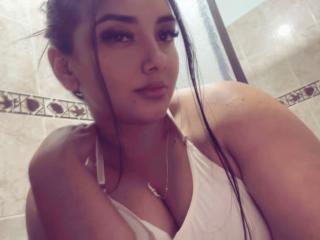 AmaliaDalton - פורנו בשידור חי ומצלמת סקס - 28409867