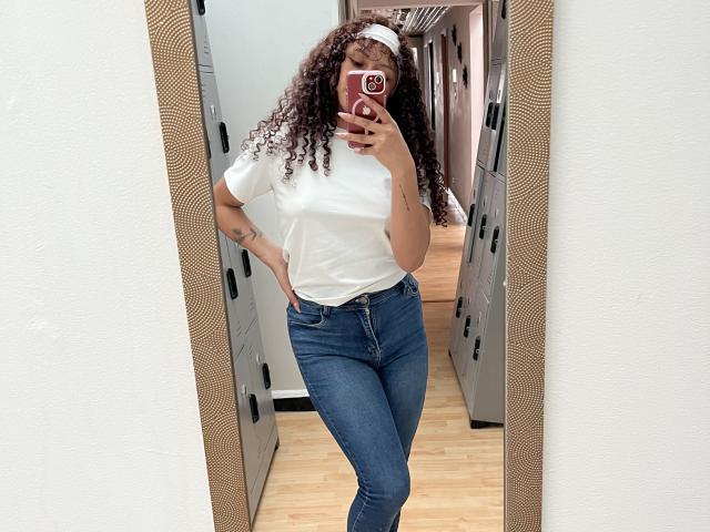 SofiaPassionne - Live porn &amp; sex cam - 28410458