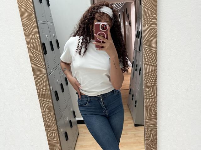 SofiaPassionne - Live porn &amp; sex cam - 28410461