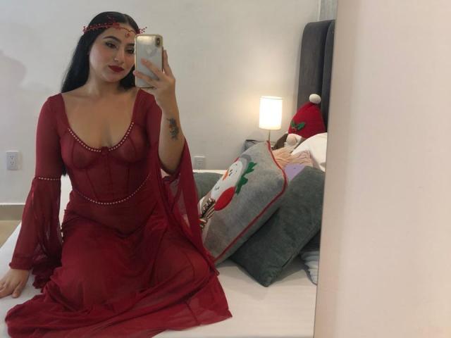 HiilaryDolce - Live porn &amp; sex cam - 28411739