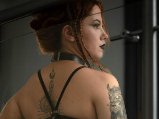 EmmaThomsonn - Live porn &amp; sex cam - 28415093