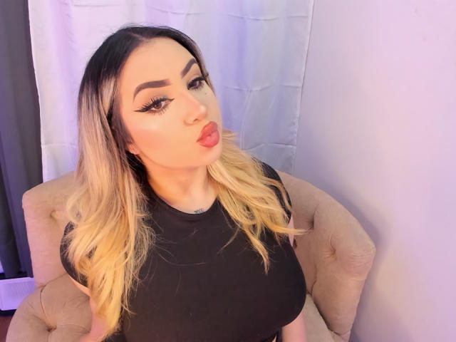 MelissaLust - Live sex cam - 28415801