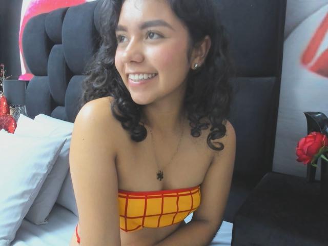 JuliaBennett - Live porn &amp; sex cam - 28416077