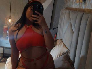 Fișa detaliată a KimDevinne