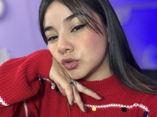 Fișa detaliată a JeyyLee