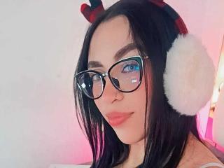 Fișa detaliată a CamilleJuicyHot