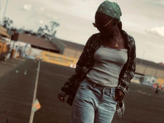 HoneyBeez-hot - Live porn &amp; sex cam - 28421744