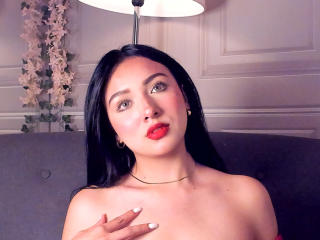 Fișa detaliată a LillyTaylor