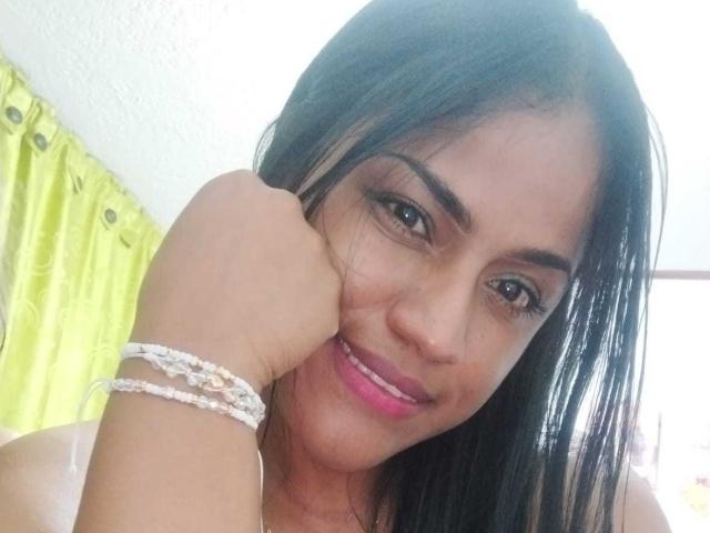 IvannaDuran - Live porn &amp; sex cam - 28422776