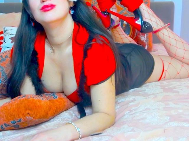 LinaLuchia - Sexe cam en vivo - 28423508