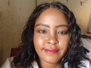 Fișa detaliată a SeleneGinny