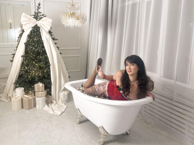 CharlotteFlorences - Élő pornó és szexkamera - 28426124