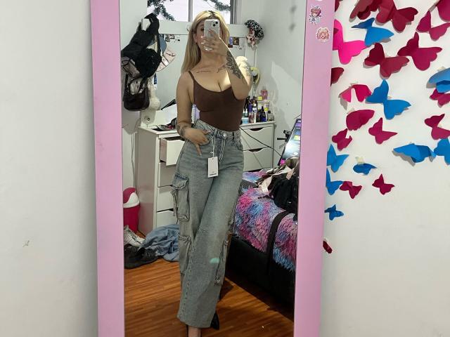 SammyViolet - Live porn &amp; sex cam - 28426547