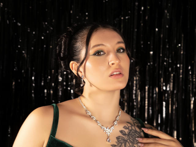 ZoeCortes - Live porn &amp; sex cam - 28430882