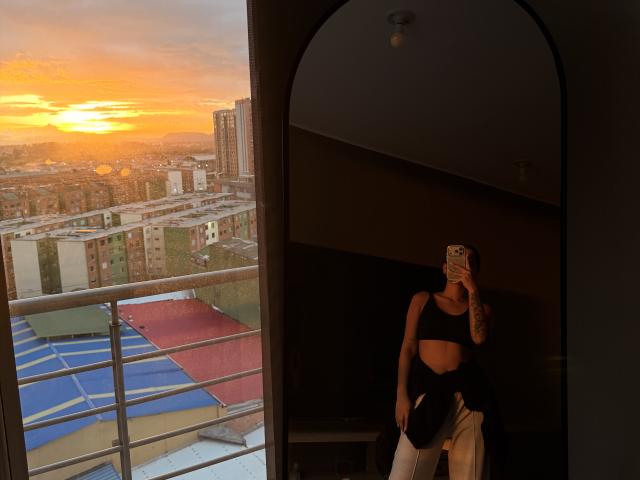 ThaliaAres - ライブポルノ&amp;セックスカム - 28432049