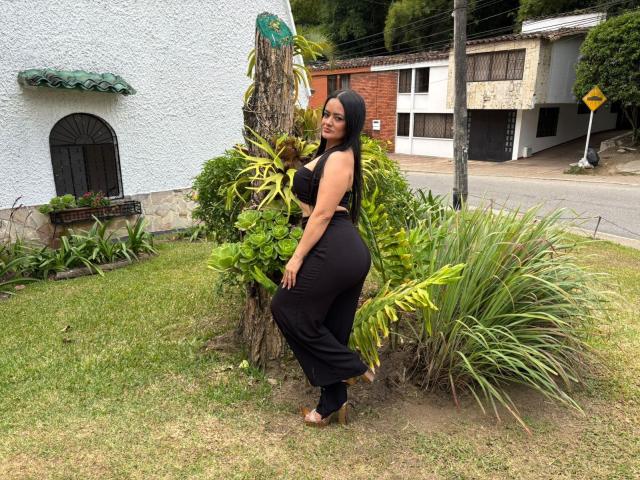 AnissaAli - Porno na żywo i seks kamera - 28433543