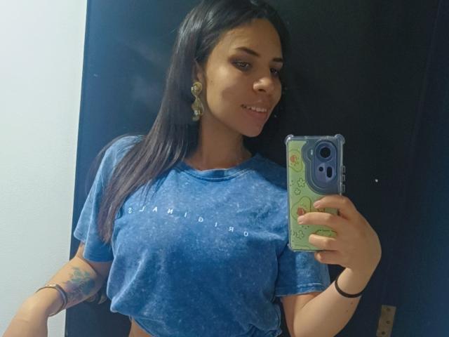 VioletaStone - פורנו בשידור חי ומצלמת סקס - 28435091