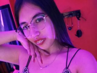 MiaDiiaz - Live porn &amp; sex cam - 28435802