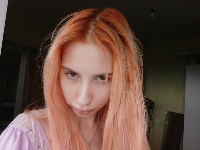 ElzaKomx - Live porn &amp; sex cam - 28436123