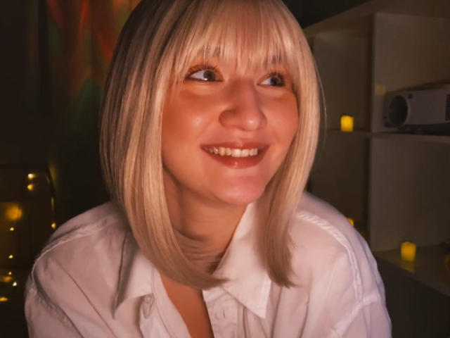 LunaLoverx - Live sex cam - 28436696