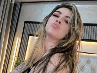 ChristineBray - Live sex cam - 28438592
