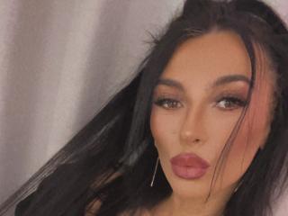 KinkyAmelie - Live porn &amp; sex cam - 28439084