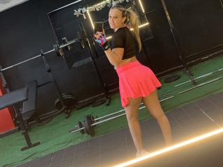 SaritaCaramelo - Live porn &amp; sex cam - 28439951