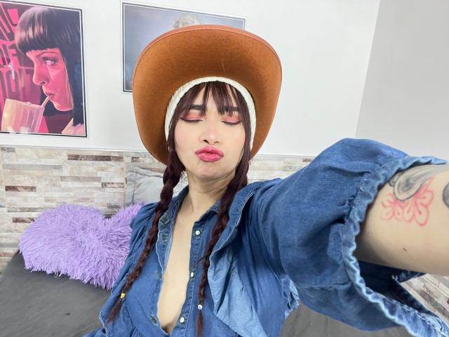 MelannyTaylorr - Live porn &amp; sex cam - 28440419