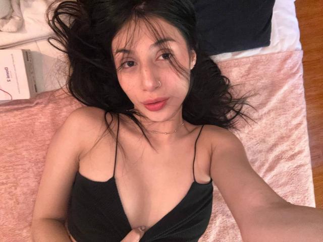 SophieBeaumont - Porno na żywo i seks kamera - 28440611