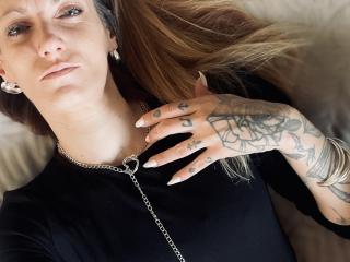 DaneeSoHot - Live porn &amp; sex cam - 28441568