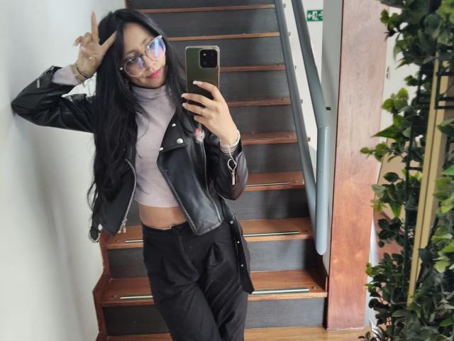 VioletXBloom - Live sex cam - 28442861