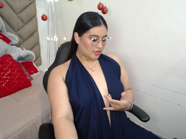 HelueJamil - Live porn &amp; sex cam - 28443218