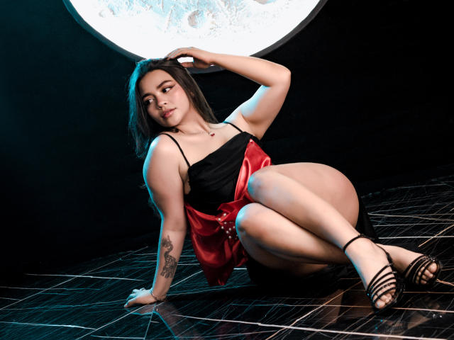 KimDevinne - Live sex cam - 28443806