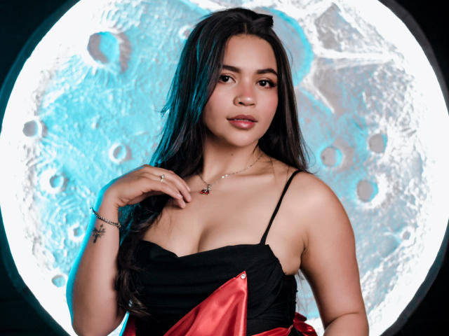 KimDevinne - Élő pornó és szexkamera - 28443830