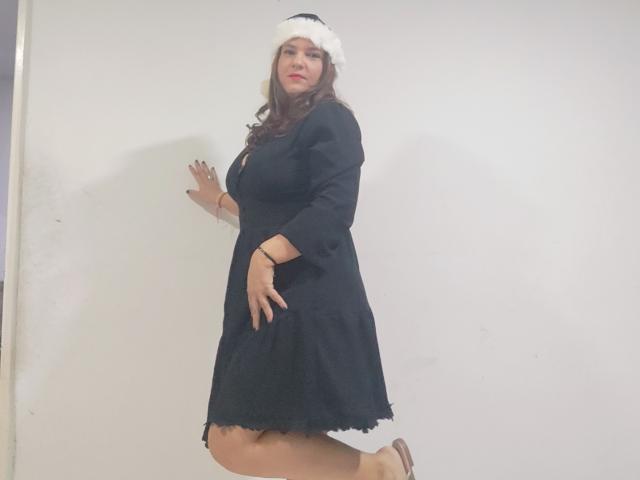 AmeliaWilson - Live porn &amp; sex cam - 28444304