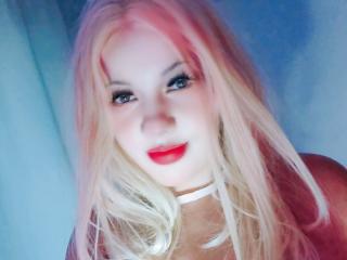 RoseBellee - Élő pornó és szexkamera - 28444550