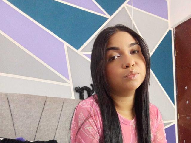 AliceSmity - Sexe cam en vivo - 28444742