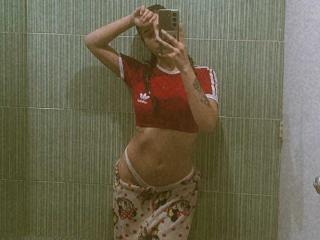 AliceHotBlue - Live porn &amp; sex cam - 28445207