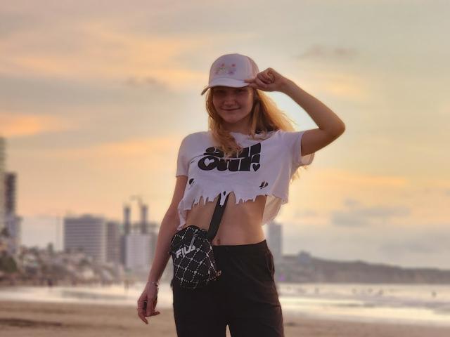 VanessaNorris - Live sexe cam - 28446791