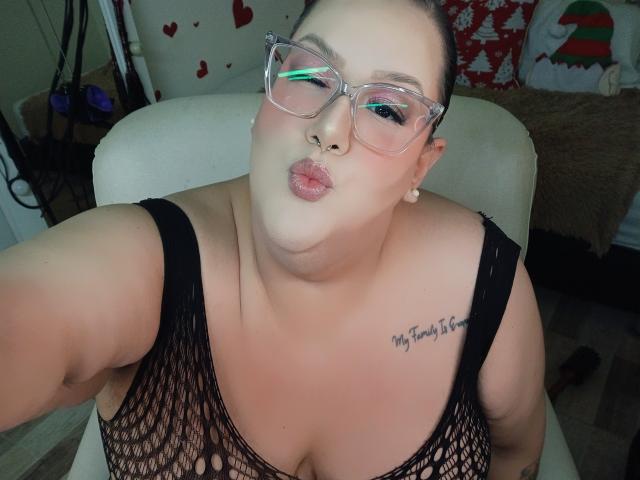 GiannaMorrys - Live porn &amp; sex cam - 28450775