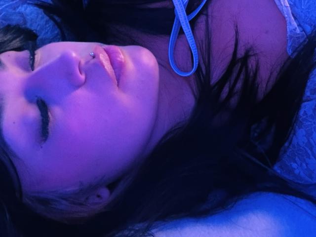 KatianPierce - Live porno og sexkamera - 28453280