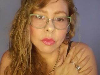 MiaAmoretti - Live porn &amp; sex cam - 28456880