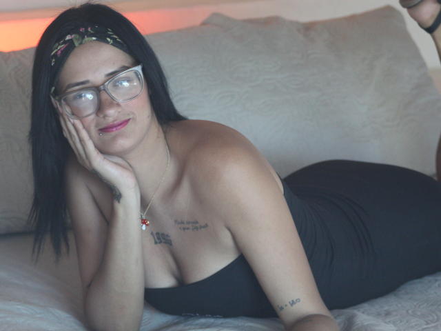 CattaleyaEvans - Live porn &amp; sex cam - 28464920