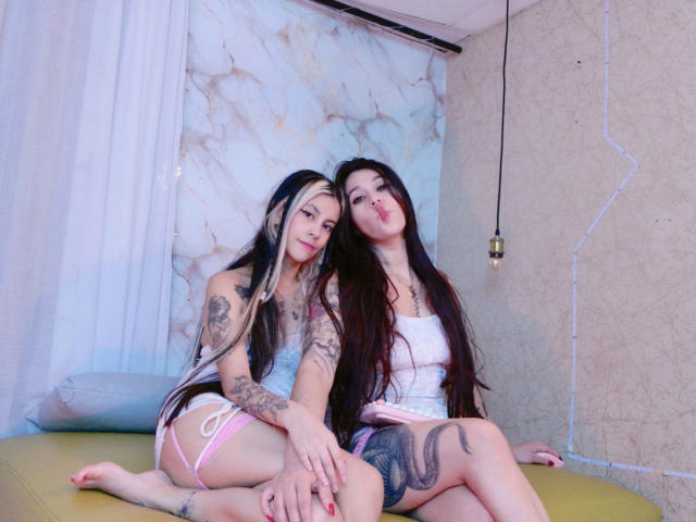 AbbyNdYliria - Live sex cam - 28465481