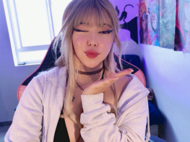 Arieyaara - Live Sex Cam - 28469387