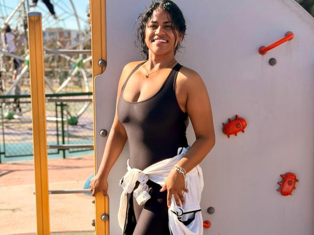 IvannaDuran - Live porn &amp; sex cam - 28470095