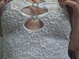 LaFrancaiseJessy - Live porn &amp; sex cam - 28470473